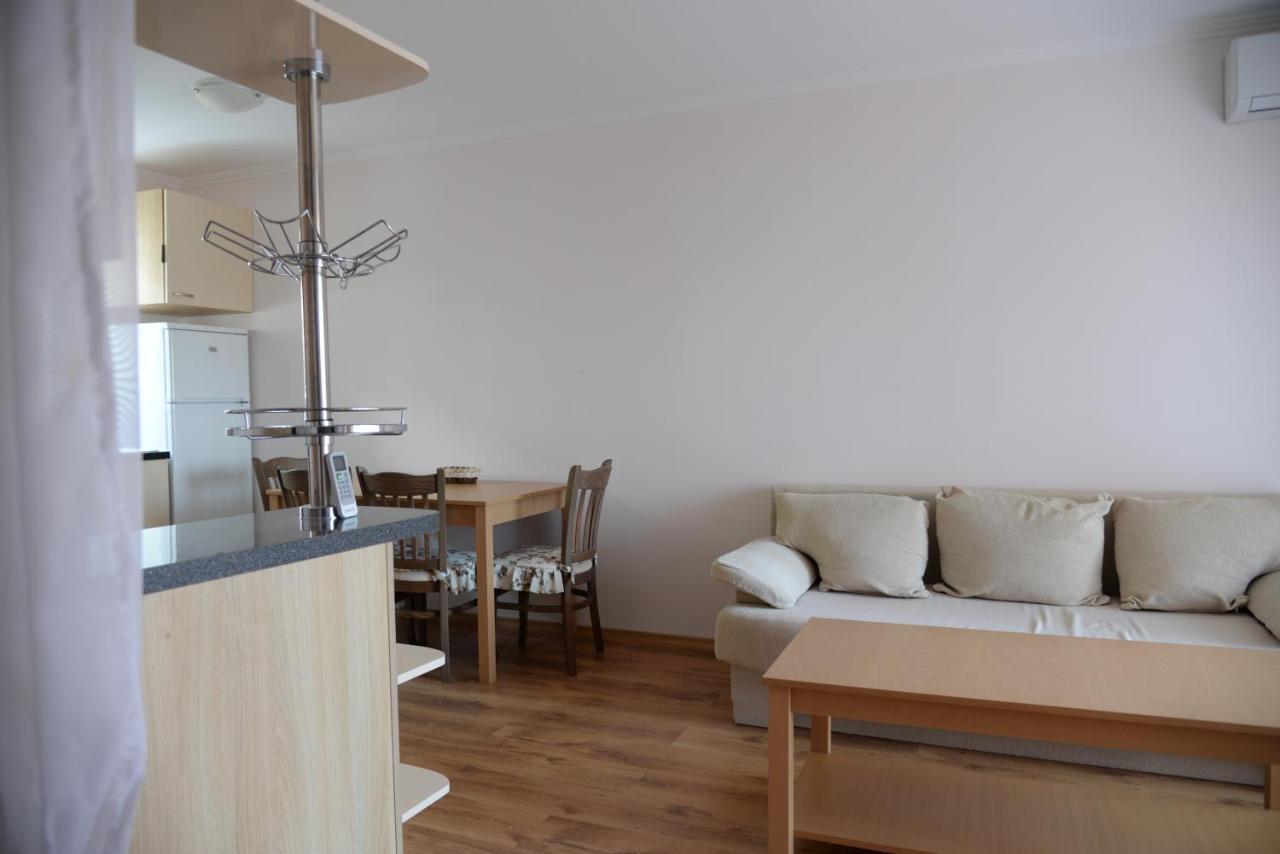 Family Lux Apartment Święty Włas Zewnętrze zdjęcie