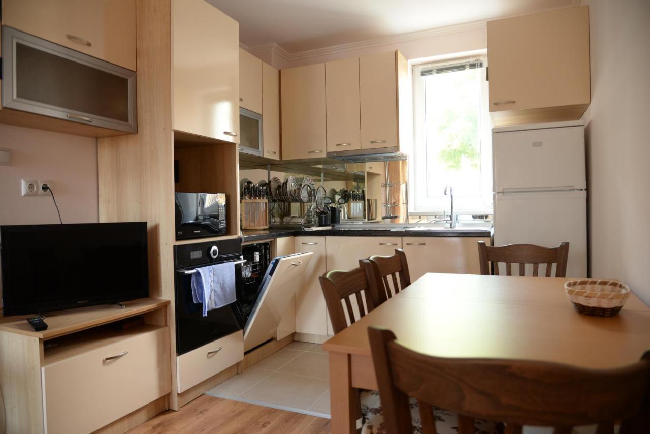 Family Lux Apartment Święty Włas Zewnętrze zdjęcie