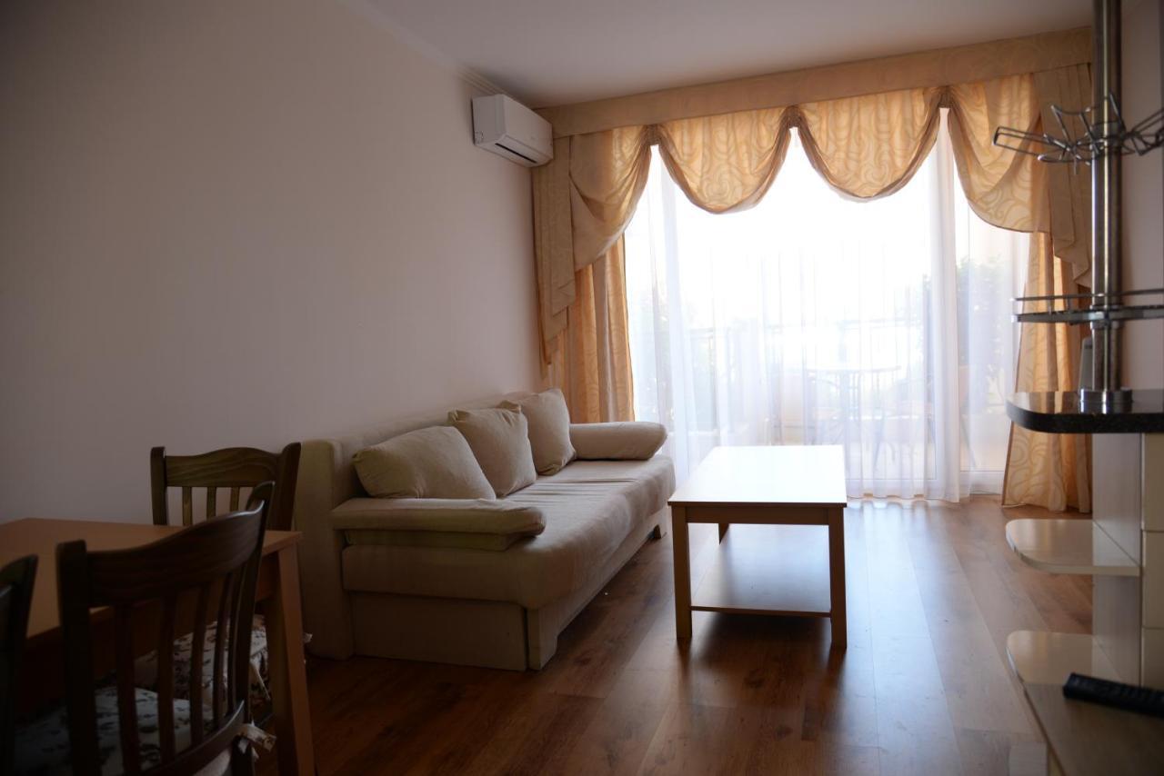 Family Lux Apartment Święty Włas Zewnętrze zdjęcie